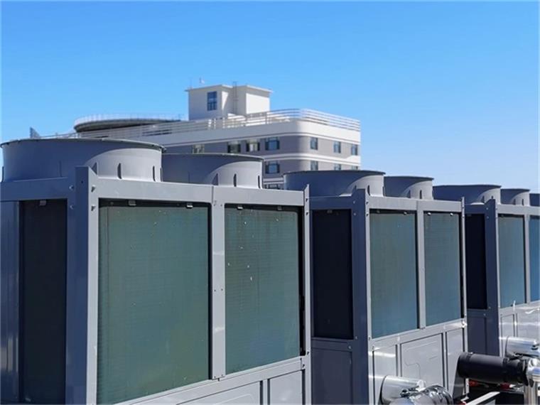 空气能楼暖机助力楼宇供暖，高效节能与温暖舒适完美结合！