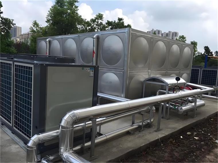 空气源大型热水机：热水设备领域的节能变革者