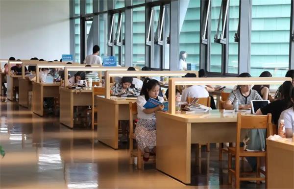 全直流变频空气能,提升学校环境舒适度的新选择