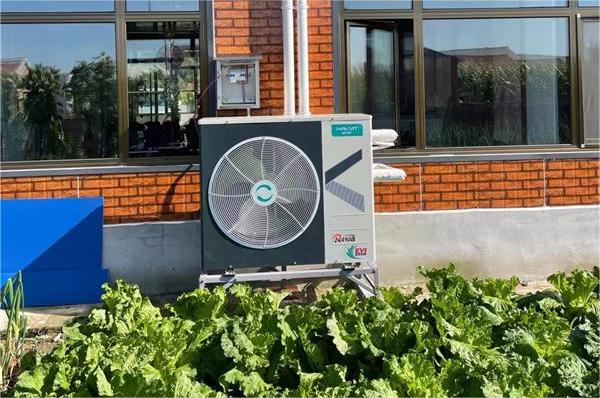 大棚革命：如何通过空气能冷暖机组实现温控双赢
