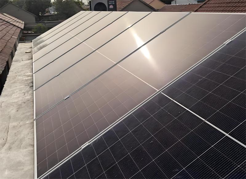 光伏直驱热泵技术：商用建筑节能降碳的新标杆