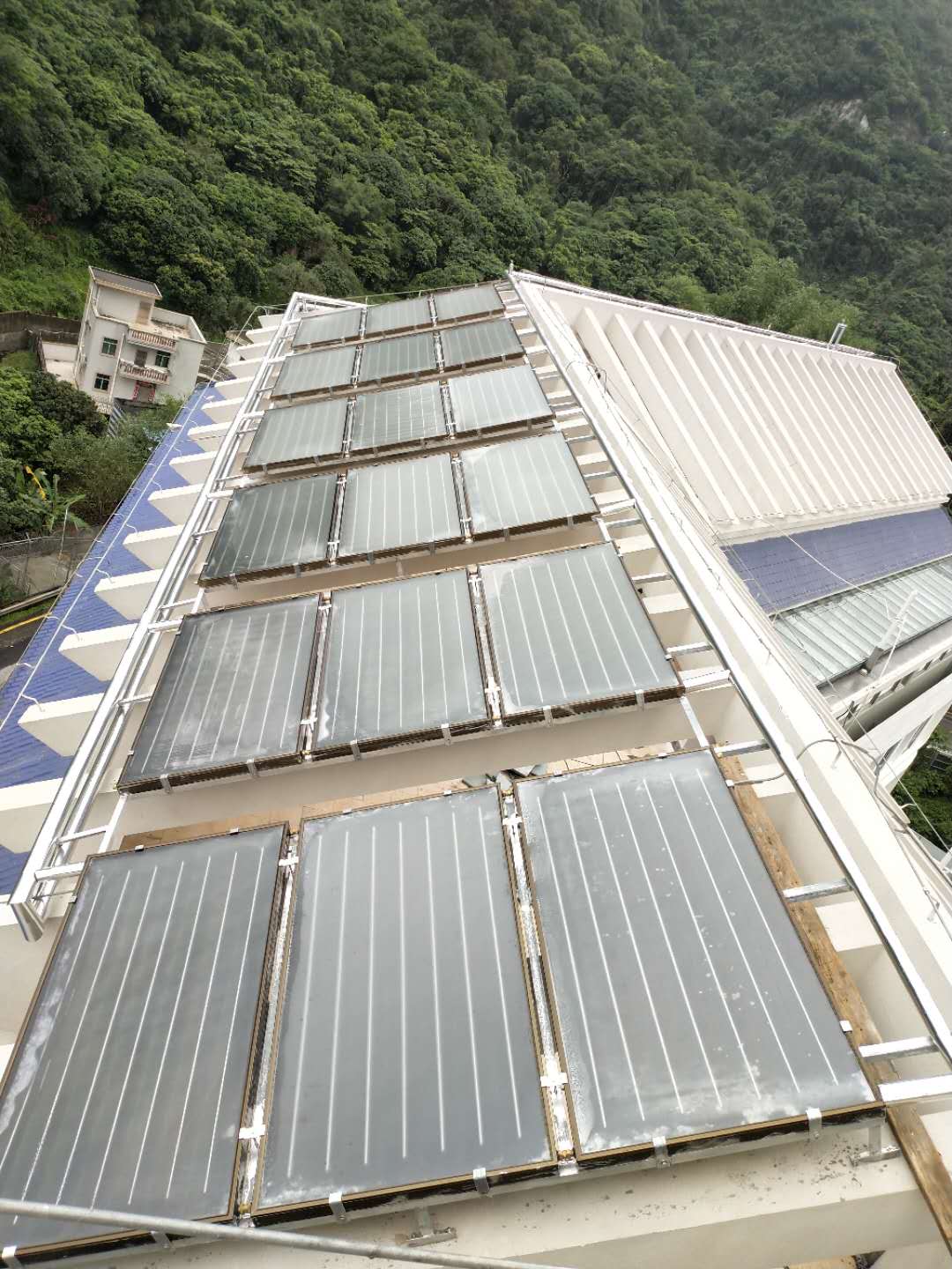 太阳能热水器主流厂家盘点，家用工程都适用