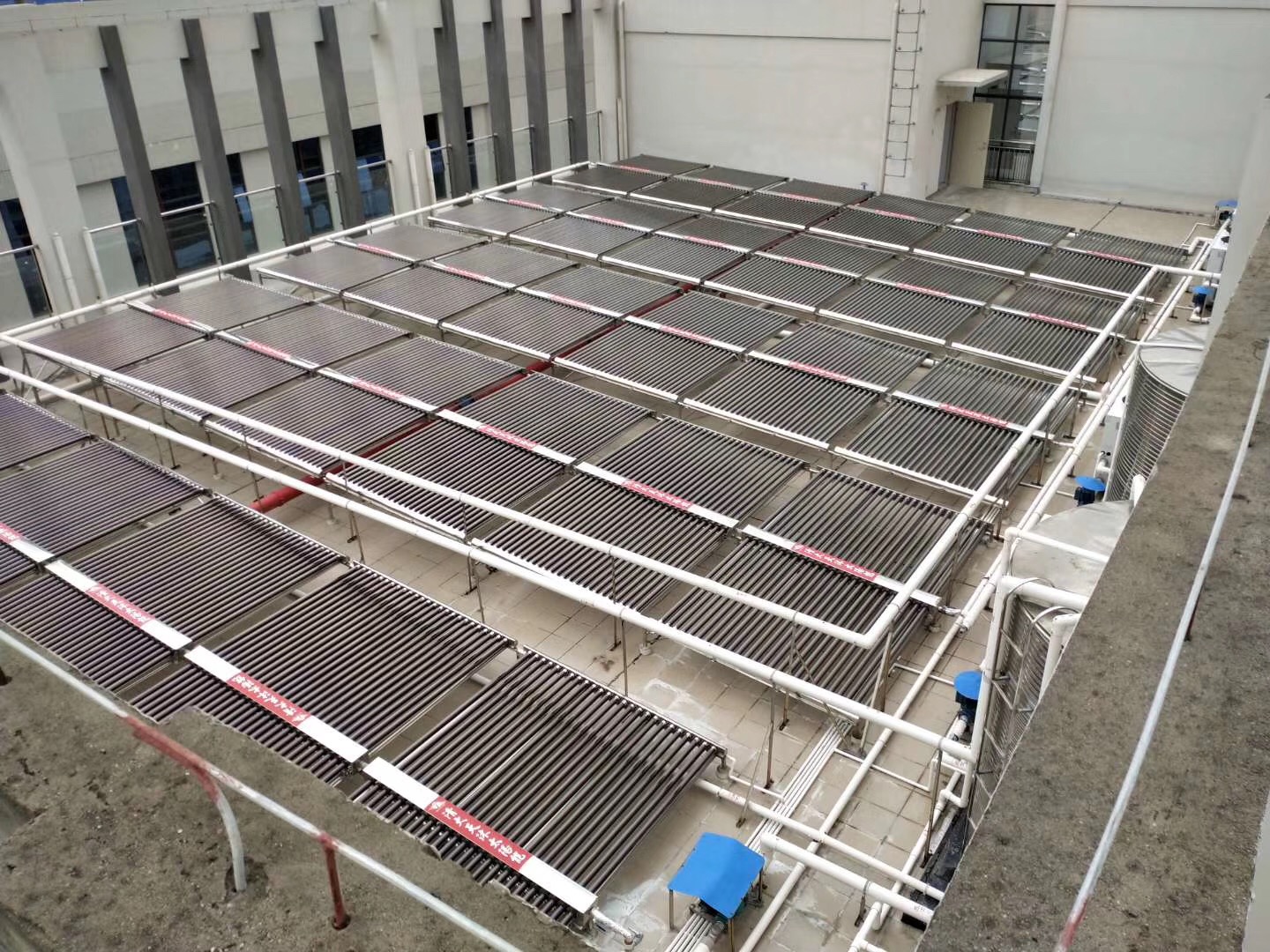 惠州太阳能厂家很多，哪些能承接大型集中热水工程？